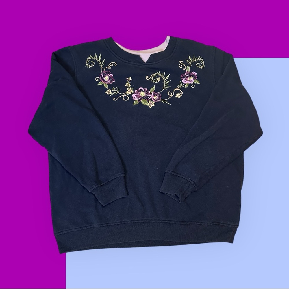 Shenanigans embroidered sweatshirt size L